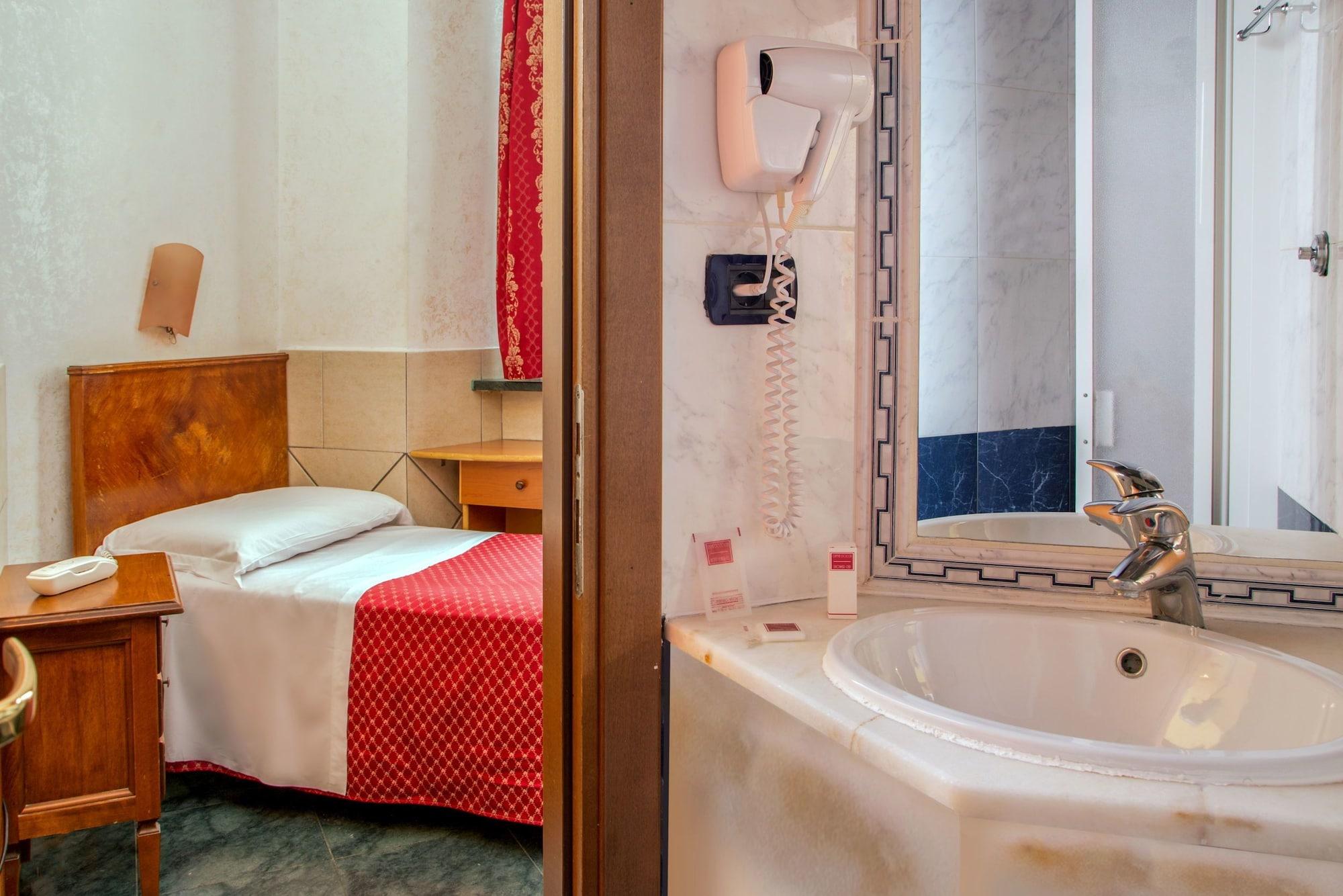 Hotel Luciani โรม ภายนอก รูปภาพ
