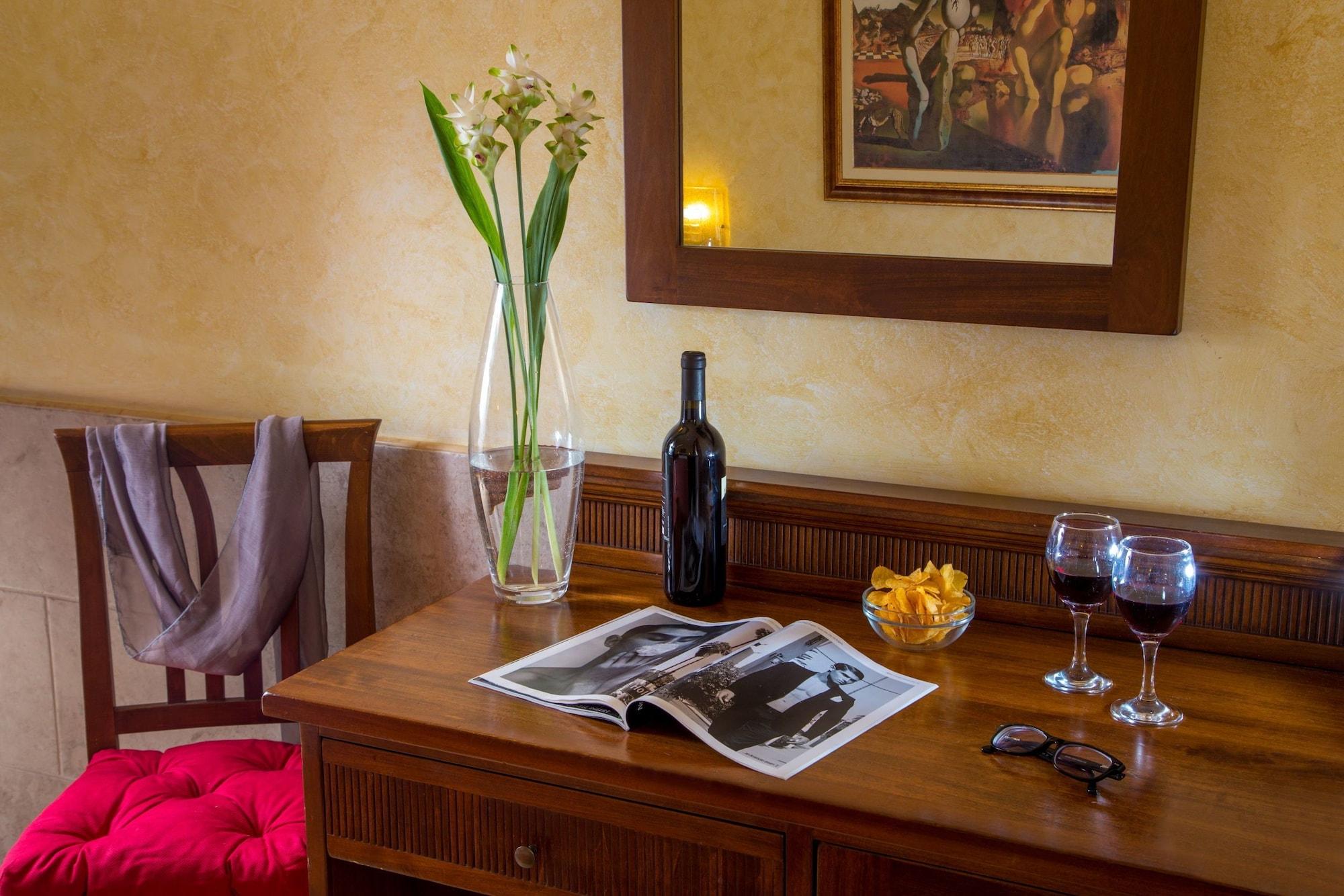 Hotel Luciani โรม ภายนอก รูปภาพ