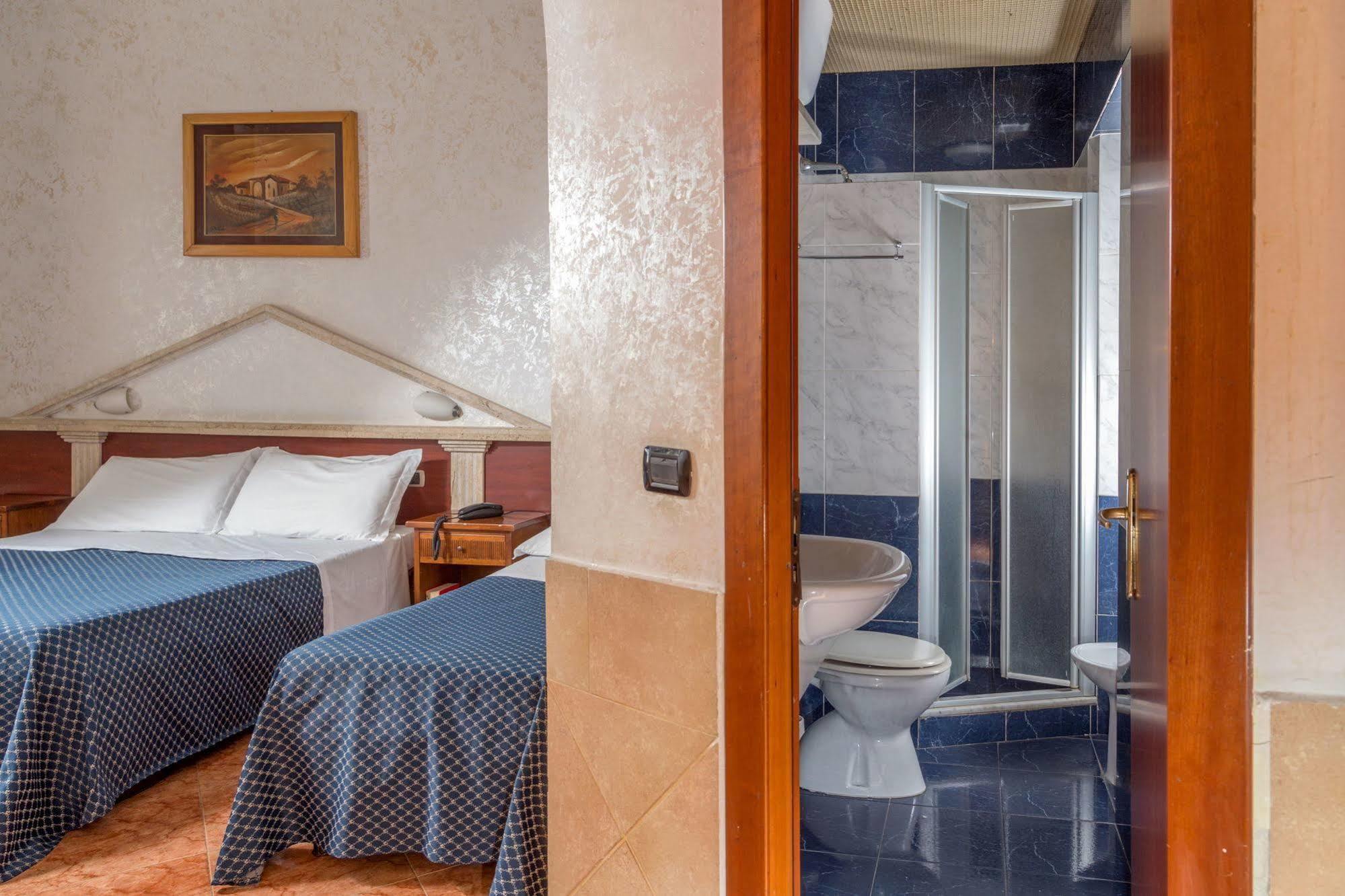 Hotel Luciani โรม ภายนอก รูปภาพ